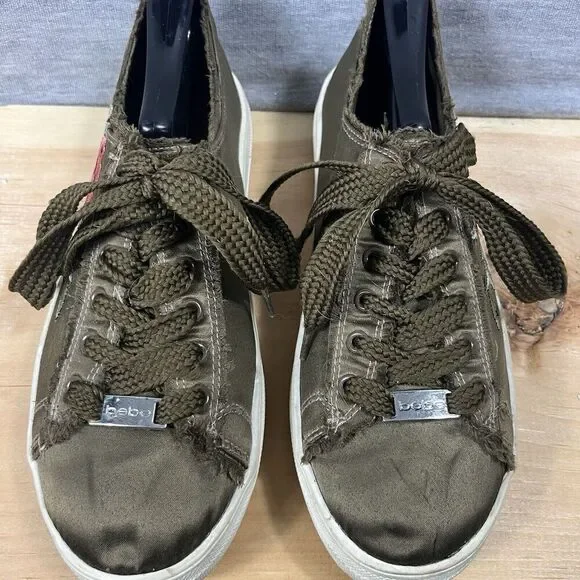 Bebé Sport Womens low Top Sneakers 9.5 Green Embroidered Y2K Inspired Boho - Picture 3 of 8